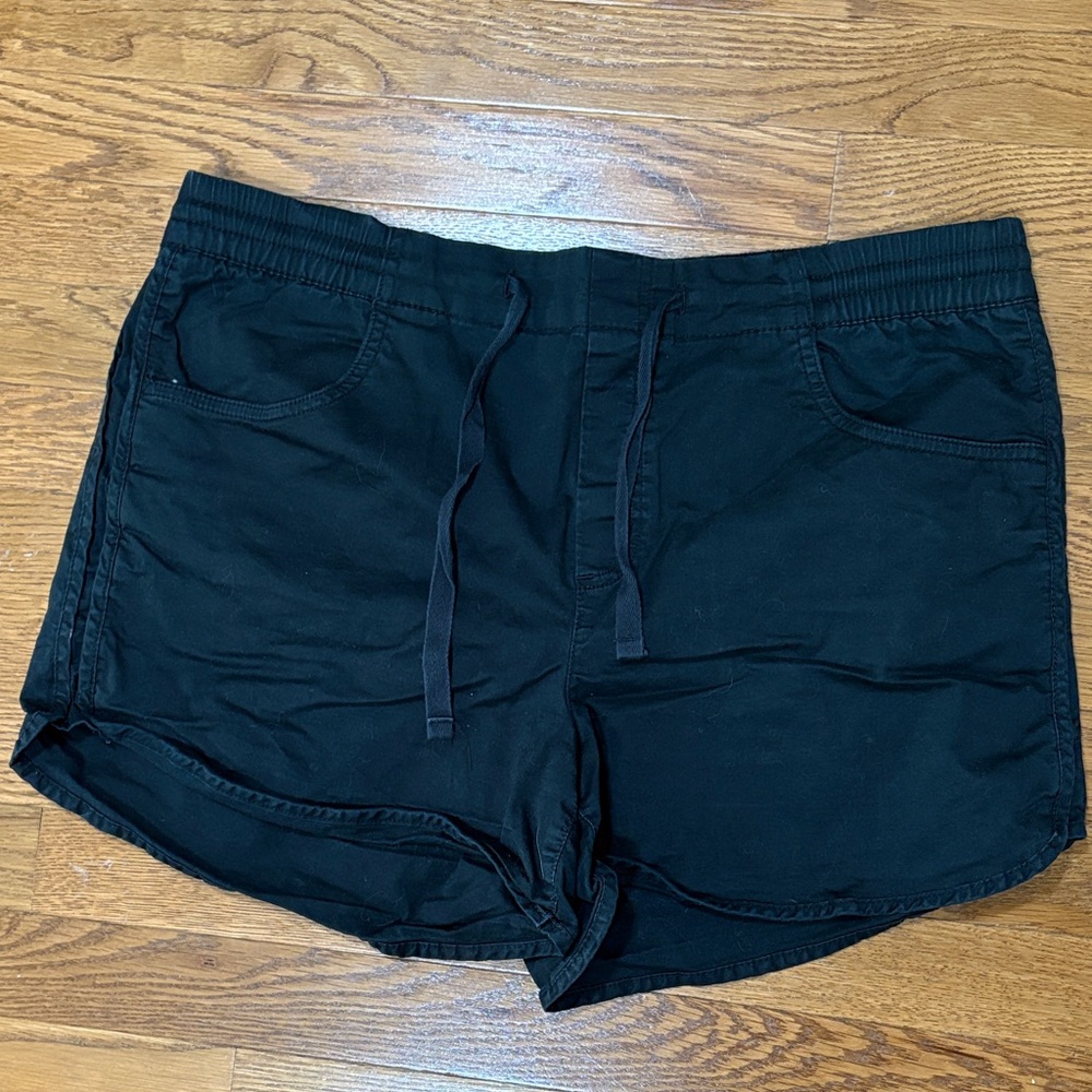 Eddie Bauer | Basic Black Shorts Drawstring Waist Size 14 w/ Pockets
